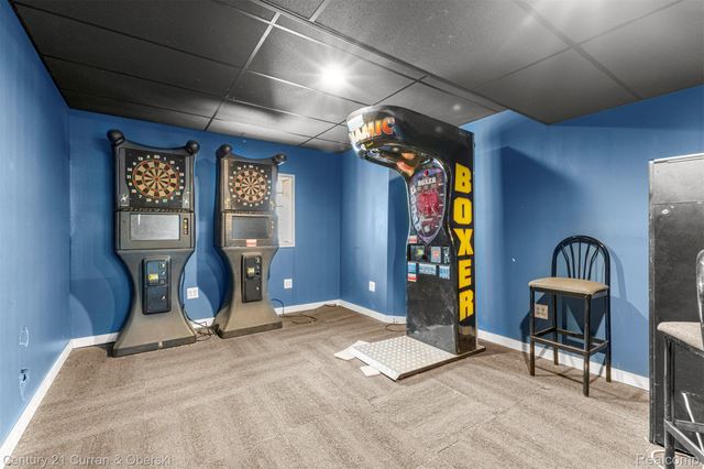 21350 Van Born Rd, Dearborn Heights, MI 48125