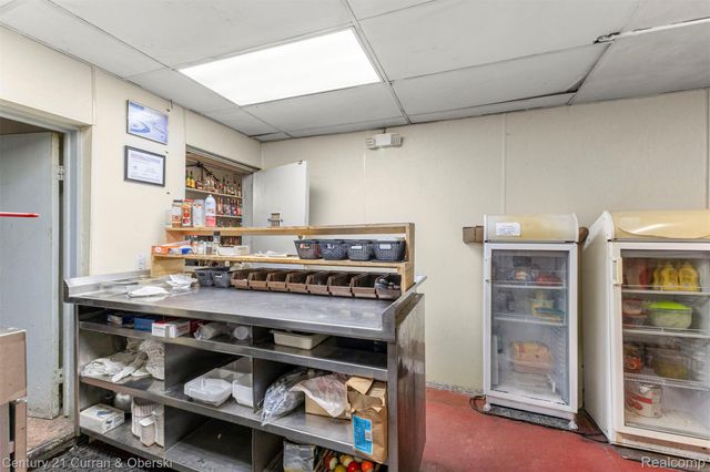 21350 Van Born Rd, Dearborn Heights, MI 48125