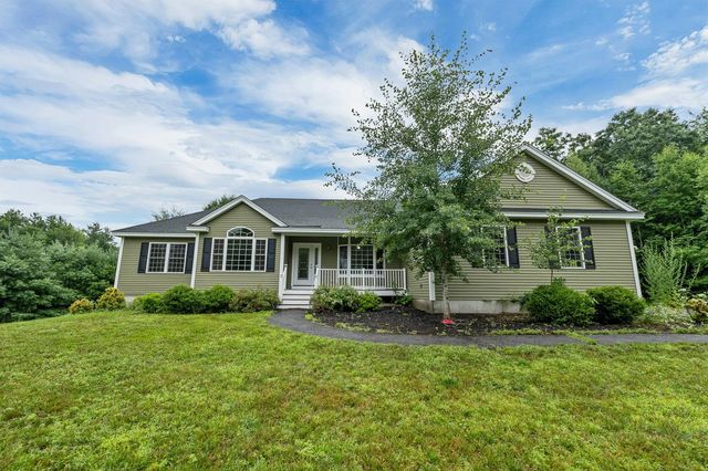 10 Zoe Lane, Newton, NH 03858