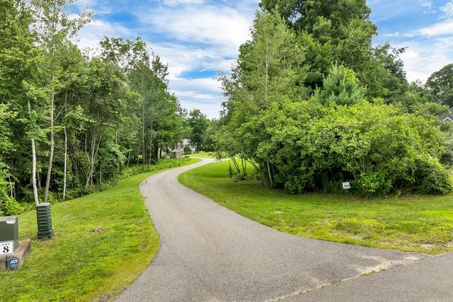 10 Zoe Lane, Newton, NH 03858