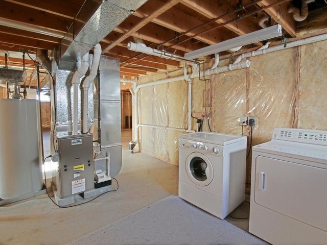 11 Walnut Lane, Essex Junction, VT 05452