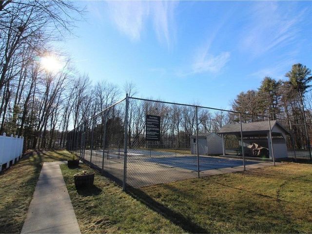 11 Walnut Lane, Essex Junction, VT 05452