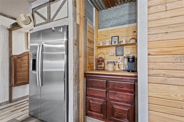 19254 N County Road 3360 Road, Stratford, OK 74872