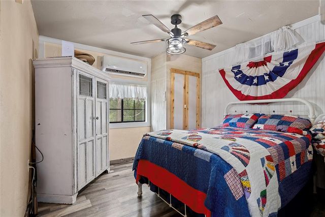 19254 N County Road 3360 Road, Stratford, OK 74872