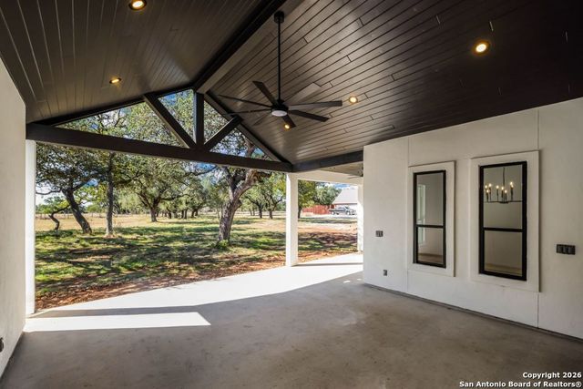 2026 Granada, New Braunfels, TX 78132