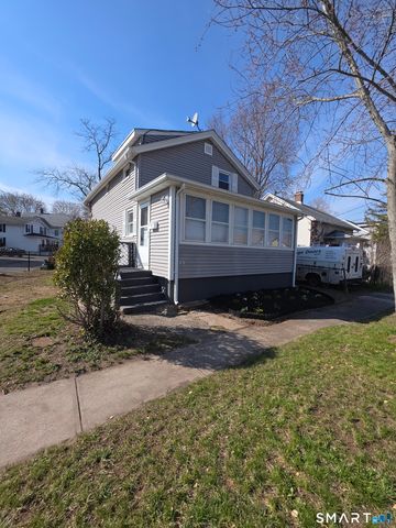 23 West Street, Wallingford, CT 06492