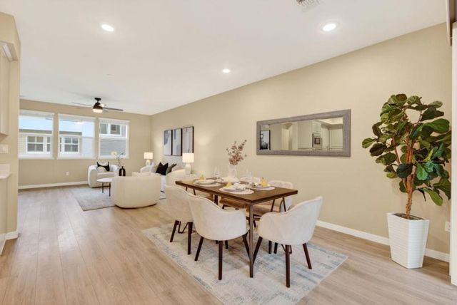 1860 Midnight Circle, San Jose, CA 95133