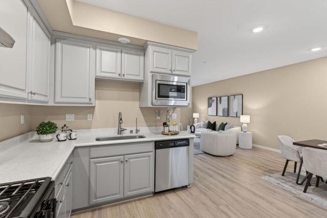1860 Midnight Circle, San Jose, CA 95133
