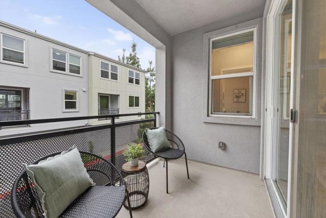 1860 Midnight Circle, San Jose, CA 95133