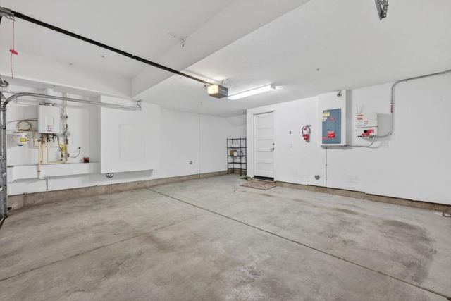 1860 Midnight Circle, San Jose, CA 95133