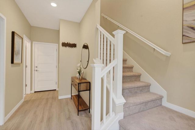 1860 Midnight Circle, San Jose, CA 95133