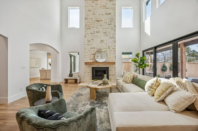 1811 Bermuda Street, Dallas, TX 75214