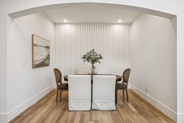 1811 Bermuda Street, Dallas, TX 75214