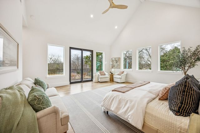 1811 Bermuda Street, Dallas, TX 75214