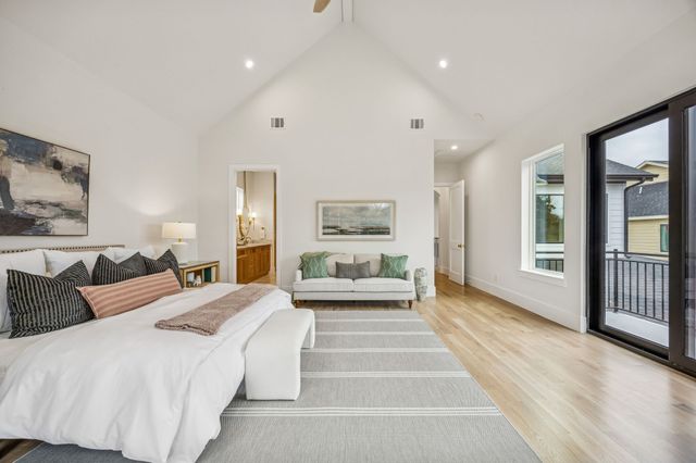 1811 Bermuda Street, Dallas, TX 75214