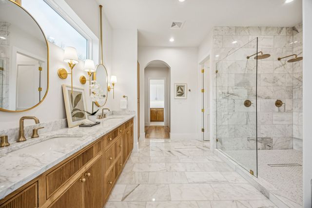 1811 Bermuda Street, Dallas, TX 75214