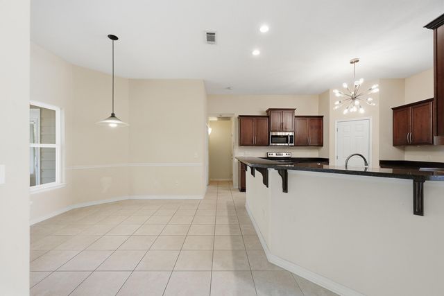 6556 Lansford Street, Navarre, FL 32566