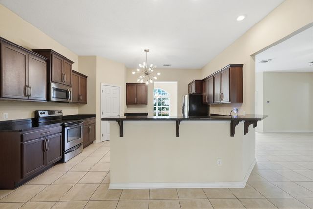 6556 Lansford Street, Navarre, FL 32566