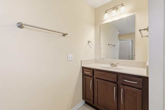 6556 Lansford Street, Navarre, FL 32566