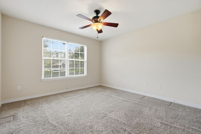 6556 Lansford Street, Navarre, FL 32566
