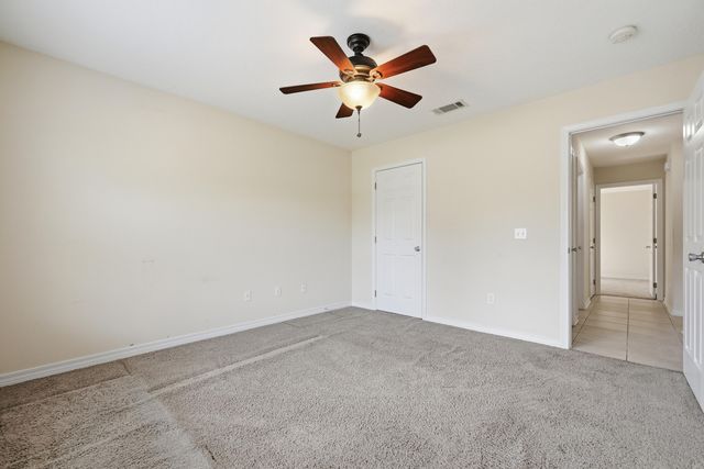 6556 Lansford Street, Navarre, FL 32566