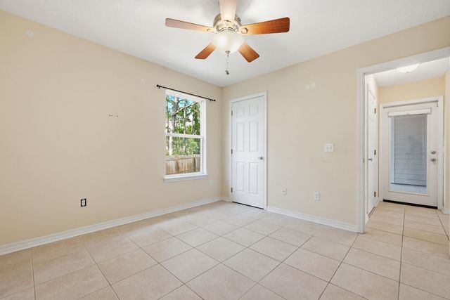 6556 Lansford Street, Navarre, FL 32566