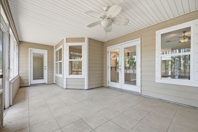 6556 Lansford Street, Navarre, FL 32566