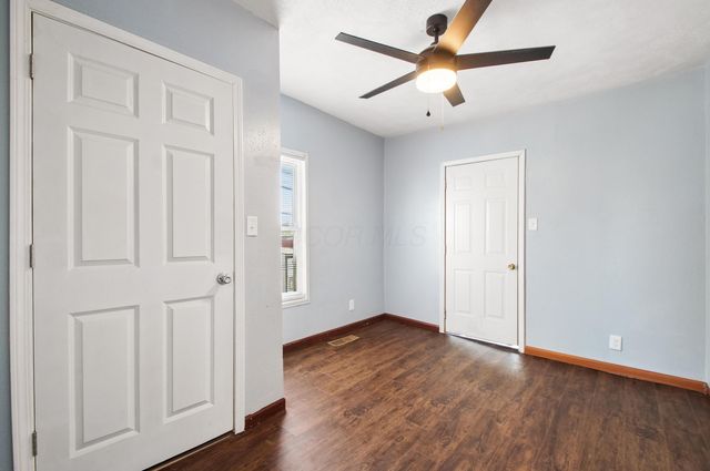 1677 Genessee Avenue, Columbus, OH 43211