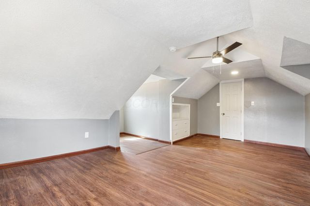 1677 Genessee Avenue, Columbus, OH 43211