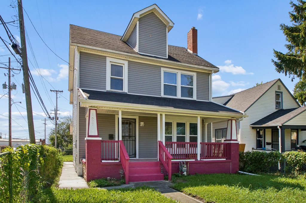 1677 Genessee Avenue, Columbus, OH 43211