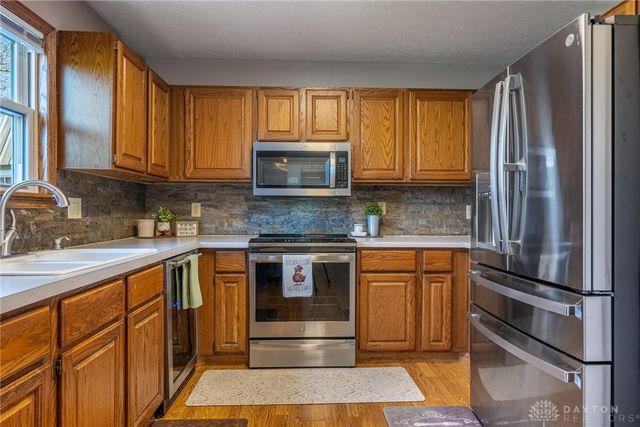 1011 Brookwood Court, Fairborn, OH 45324