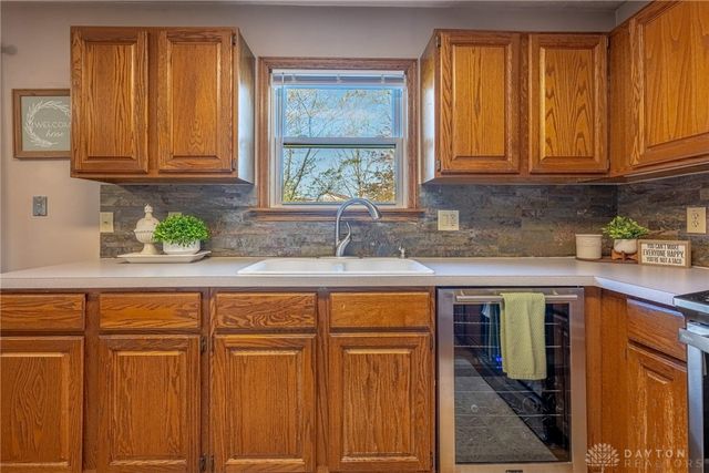 1011 Brookwood Court, Fairborn, OH 45324