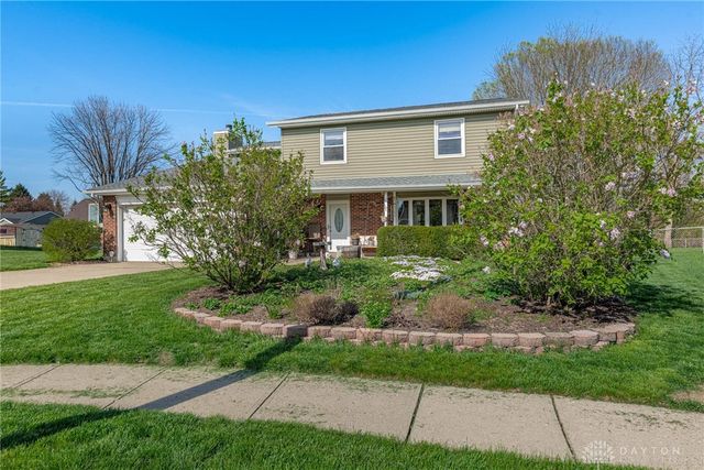 1011 Brookwood Court, Fairborn, OH 45324