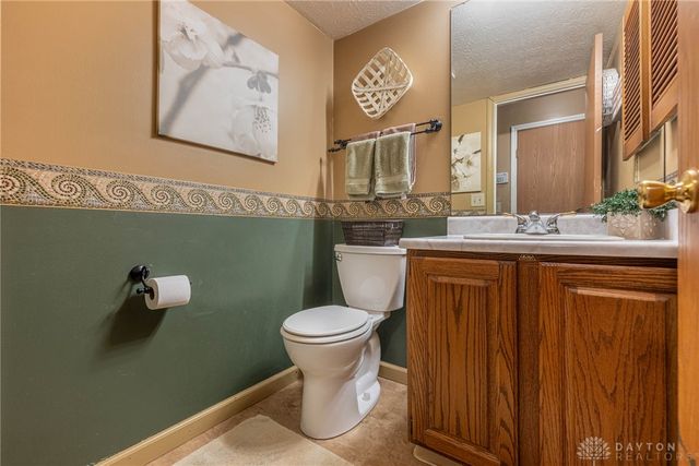 1011 Brookwood Court, Fairborn, OH 45324