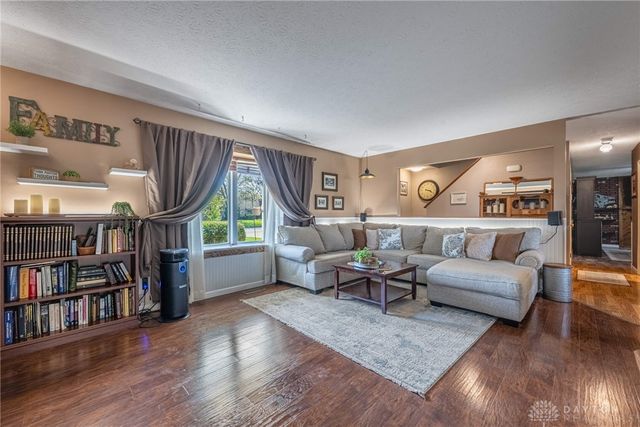 1011 Brookwood Court, Fairborn, OH 45324