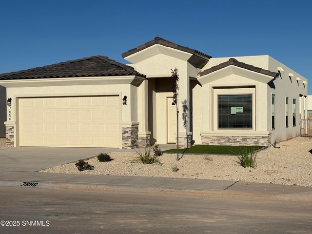 7656 Alila Way, Las Cruces, NM 88012