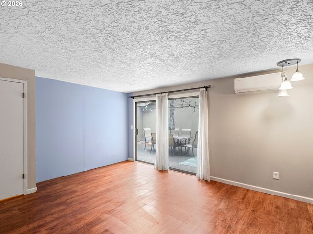 13422 Se MCGILLIVRAY Blvd, Vancouver, WA 98683