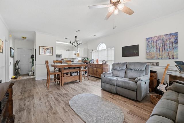 4665 Wild Iris Dr Apt 101, Myrtle Beach, SC 29577