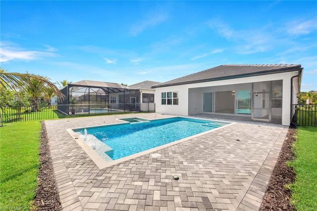 12243 Lotus AVE, Naples, FL 34120