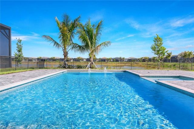 12243 Lotus AVE, Naples, FL 34120