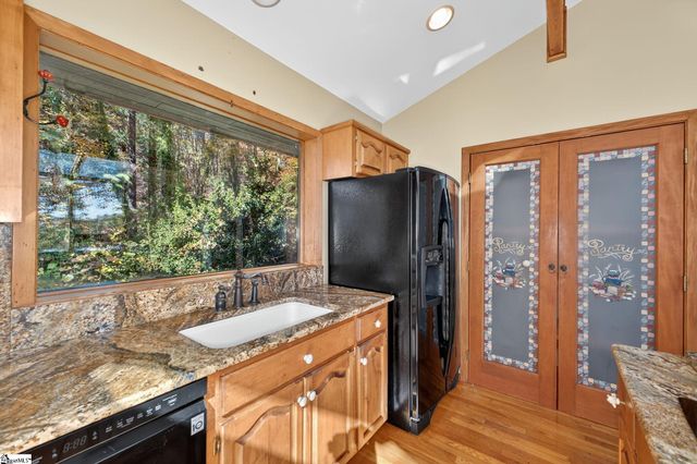 2 Deep Notch Way, Travelers Rest, SC 29690