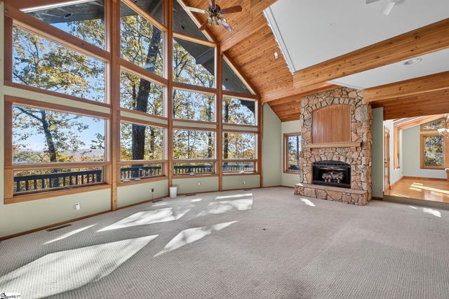 2 Deep Notch Way, Travelers Rest, SC 29690