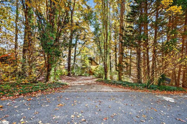 2 Deep Notch Way, Travelers Rest, SC 29690