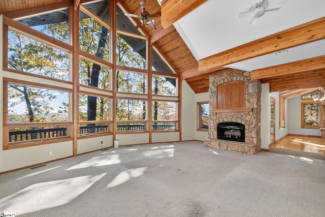 2 Deep Notch Way, Travelers Rest, SC 29690