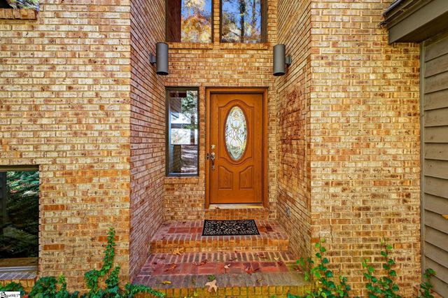 2 Deep Notch Way, Travelers Rest, SC 29690