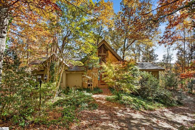 2 Deep Notch Way, Travelers Rest, SC 29690