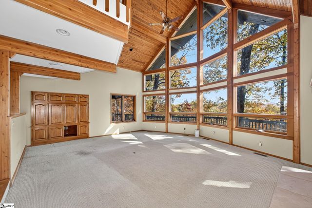 2 Deep Notch Way, Travelers Rest, SC 29690