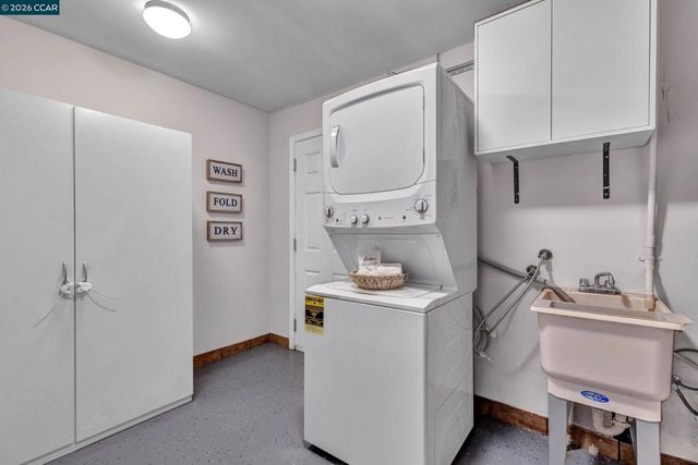 1162 Francine Ct, Concord, CA 94518