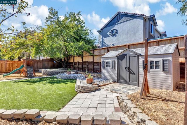 1162 Francine Ct, Concord, CA 94518