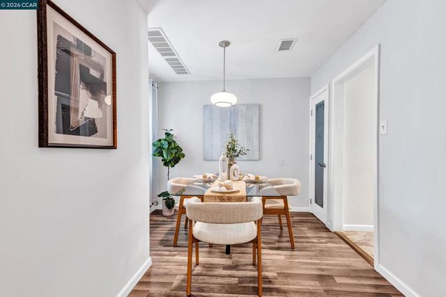 1162 Francine Ct, Concord, CA 94518